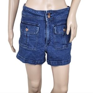 Gap 4" High Rise Stride Shorts Size 28